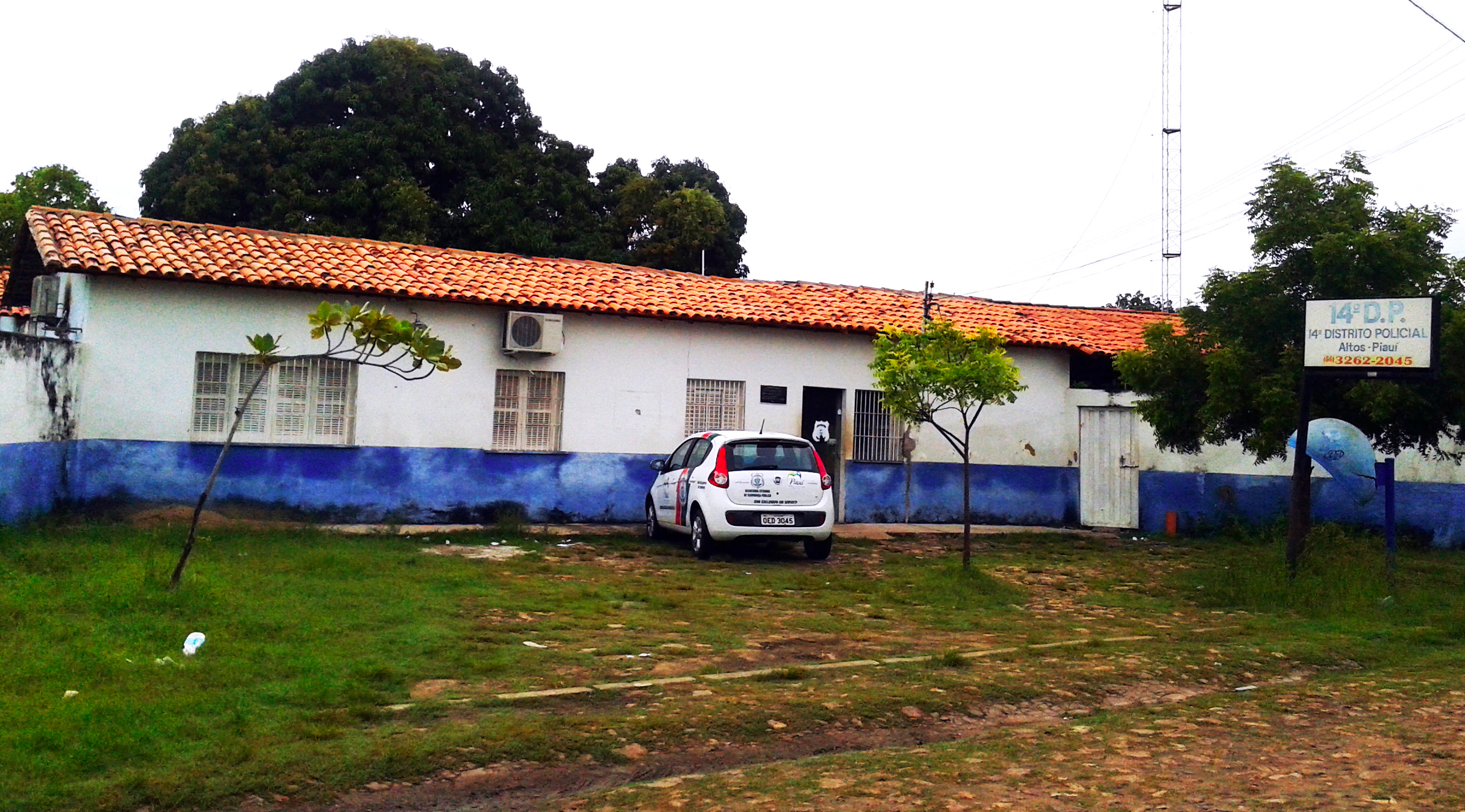 Bandidos invadem fazenda em Altos e roubam armas de colecionador